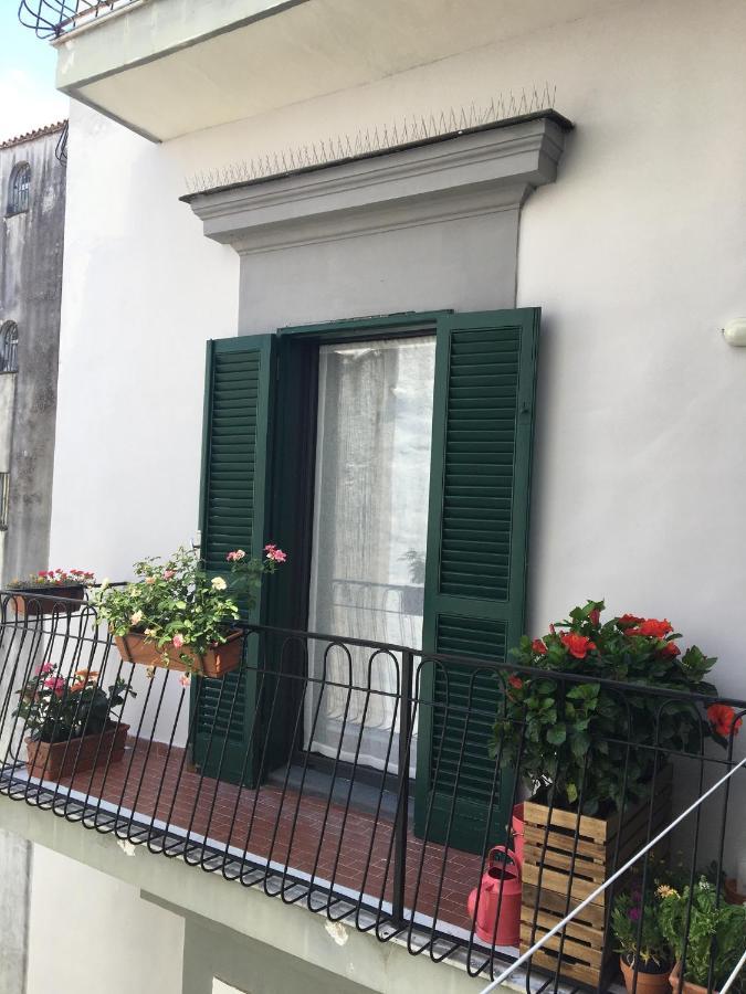 Le Rondini Della Pietrasanta Lejlighed Napoli Eksteriør billede