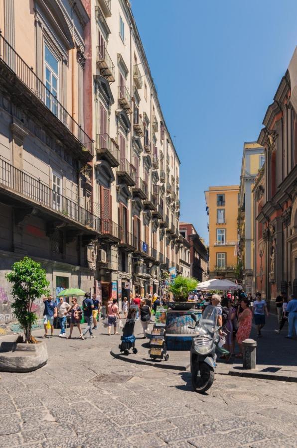 Le Rondini Della Pietrasanta Lejlighed Napoli Eksteriør billede