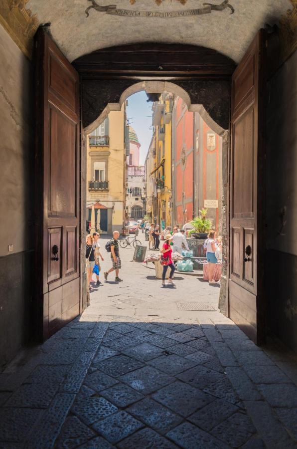 Le Rondini Della Pietrasanta Lejlighed Napoli Eksteriør billede